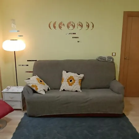 Apartment Dreams *